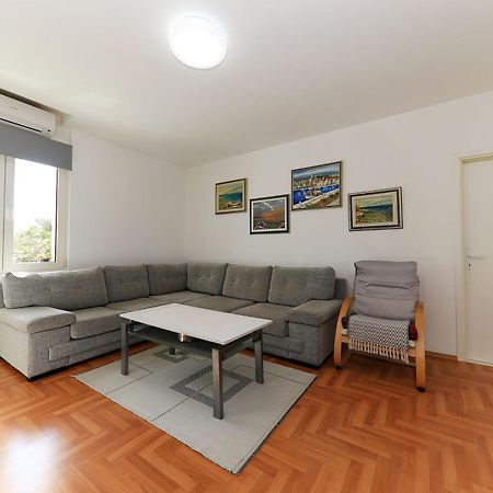 Apartmani Tonci Pag 帕格 外观 照片