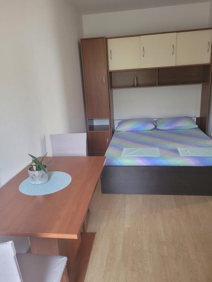 Apartmani Tonci Pag 帕格 外观 照片